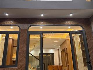 NHÀ 1 TRỆT 1 LẦU ĐƯỜNG SONG HÀNH – TÂN HIỆP, 110,6M², SHR, GIÁ 2,4 TỶ