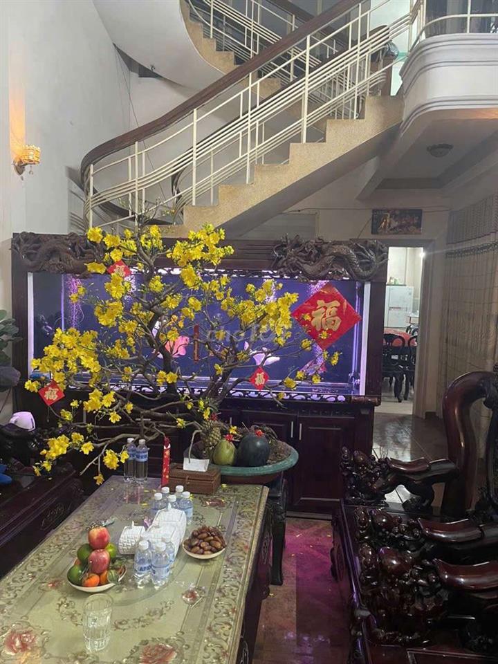 Bán nhà mặt tiền gò vấp giá ***.