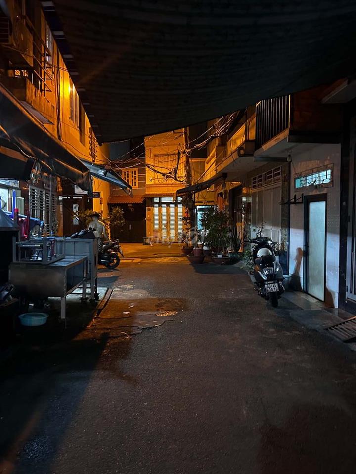 Bán nhà Quận 4, Q4 giá 3T7 còn thương lượng