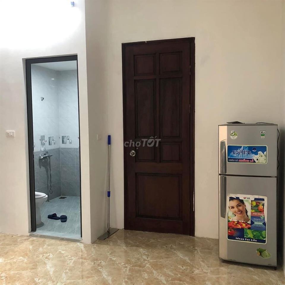 Cho thuê phòng đầy đủ tiện nghi tại Lê Duẩn, q. Đống Đa