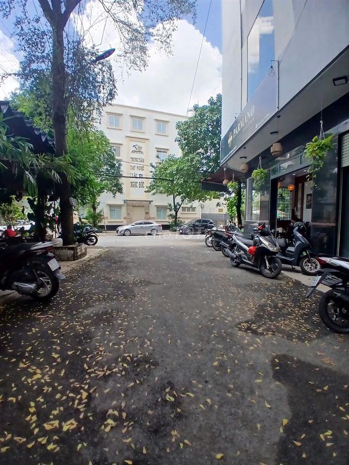 Chính chủ sang Quán CAFE góc 2 MT khu Lê Trọng Tấn - Tân Phú 