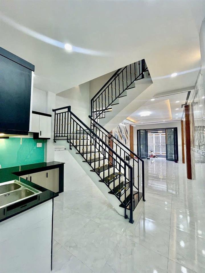 🌹 HHMG 2%: Nhà góc 2 MT 4*12m 2 tầng, hẻm xe  HL 2 - Bình Tân 