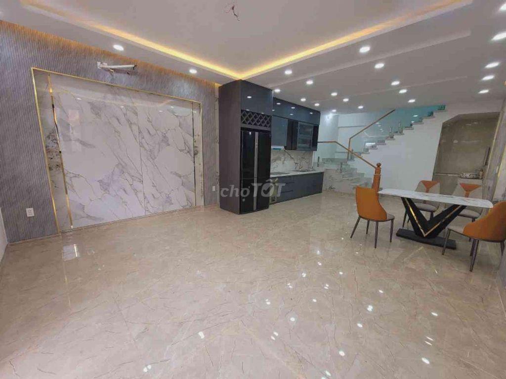 CHỦ CẦN TIỀN  NHÀ ĐẸP 128M2 FULL NỘI THẤT SONG HÀNH TRUNG MỸ TÂY