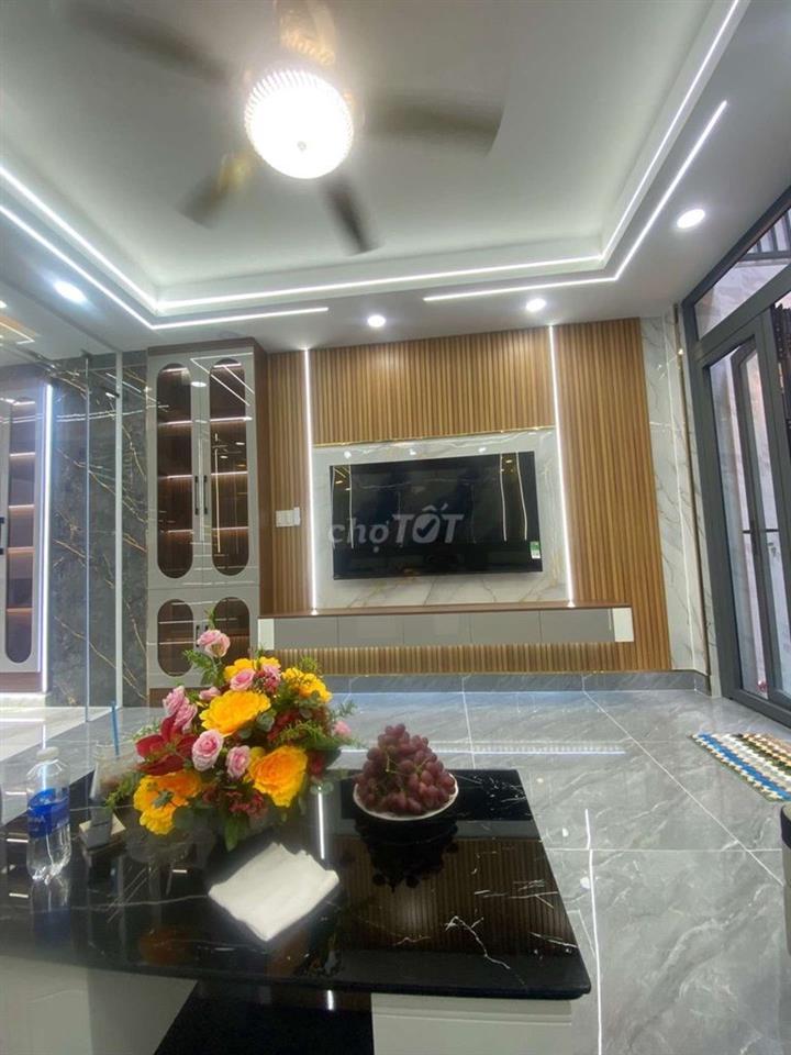 cần Thu hồi vốn bán nhà Lê Văn Khương 200m2