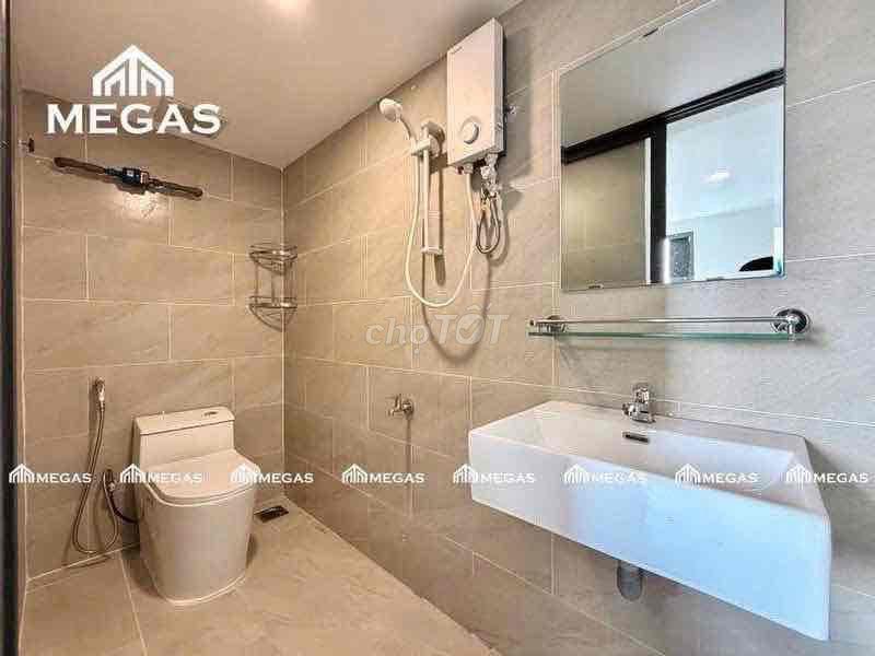 CHO THUÊ PHÒNG DUPLEX BAN CÔNG NGAY HOÀ BÌNH TÂN PHÚ