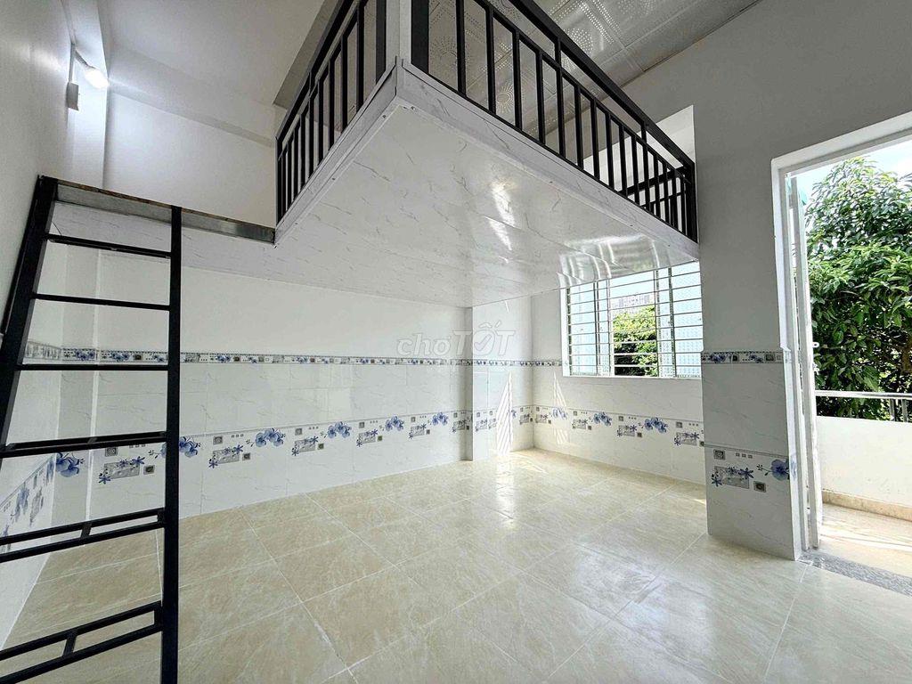 CHO THUÊ PHÒNG DUPLEX BAN CÔNG NGAY KÊNH TÂN HOÁ TÂN PHÚ