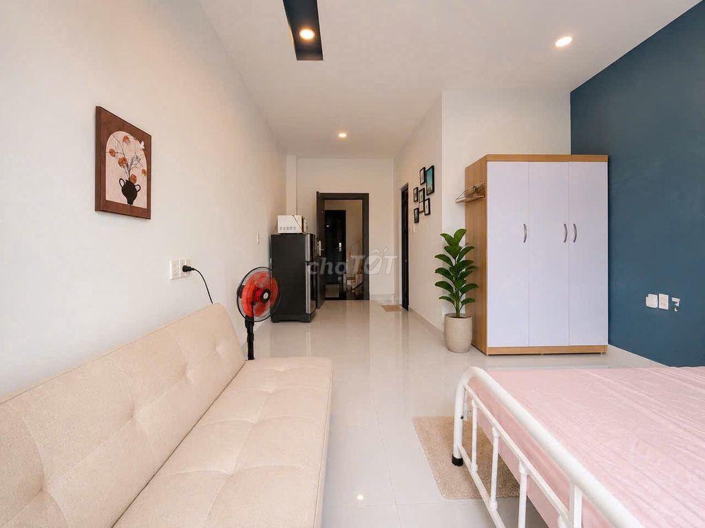 🔥 NHIÊU TỨ, PHÚ NHUẬN – STUDIO BAN CÔNG THOÁNG MÁT