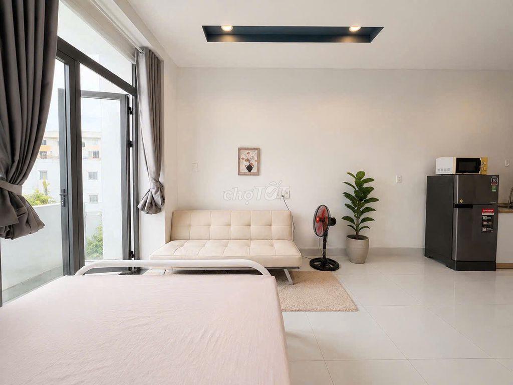 🔥 NHIÊU TỨ, PHÚ NHUẬN – STUDIO BAN CÔNG THOÁNG MÁT