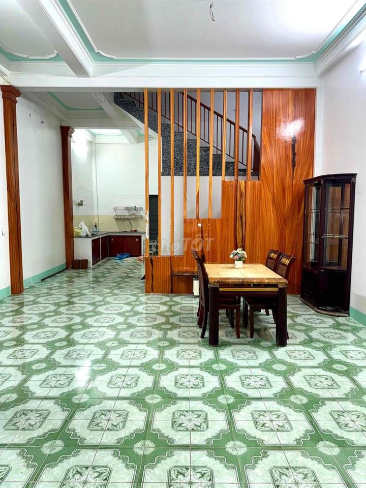 Cho thuê nhà tại khu vực trung tâm Đồng Hới
