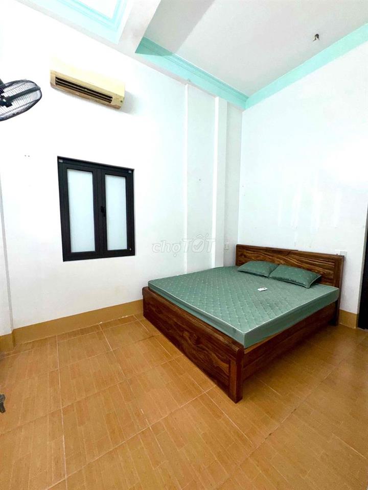 Cho thuê nhà tại khu vực trung tâm Đồng Hới