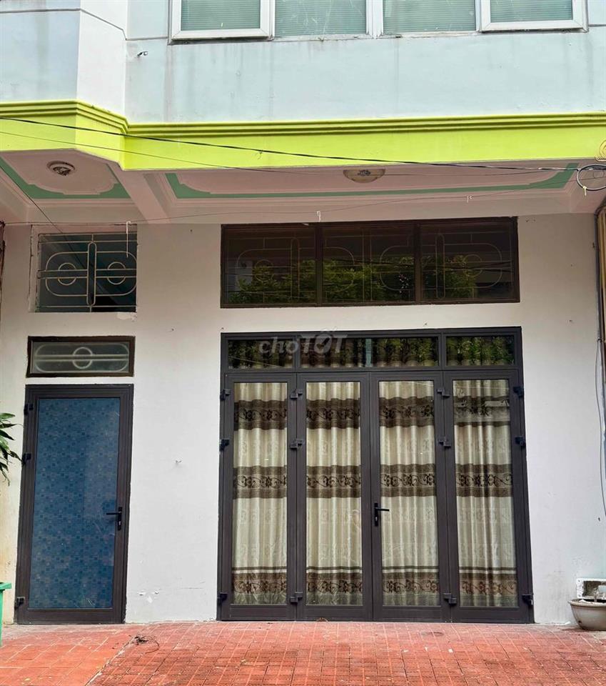 Cho thuê nhà tại khu vực trung tâm Đồng Hới