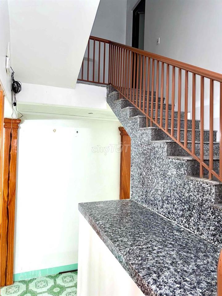 Cho thuê nhà tại khu vực trung tâm Đồng Hới