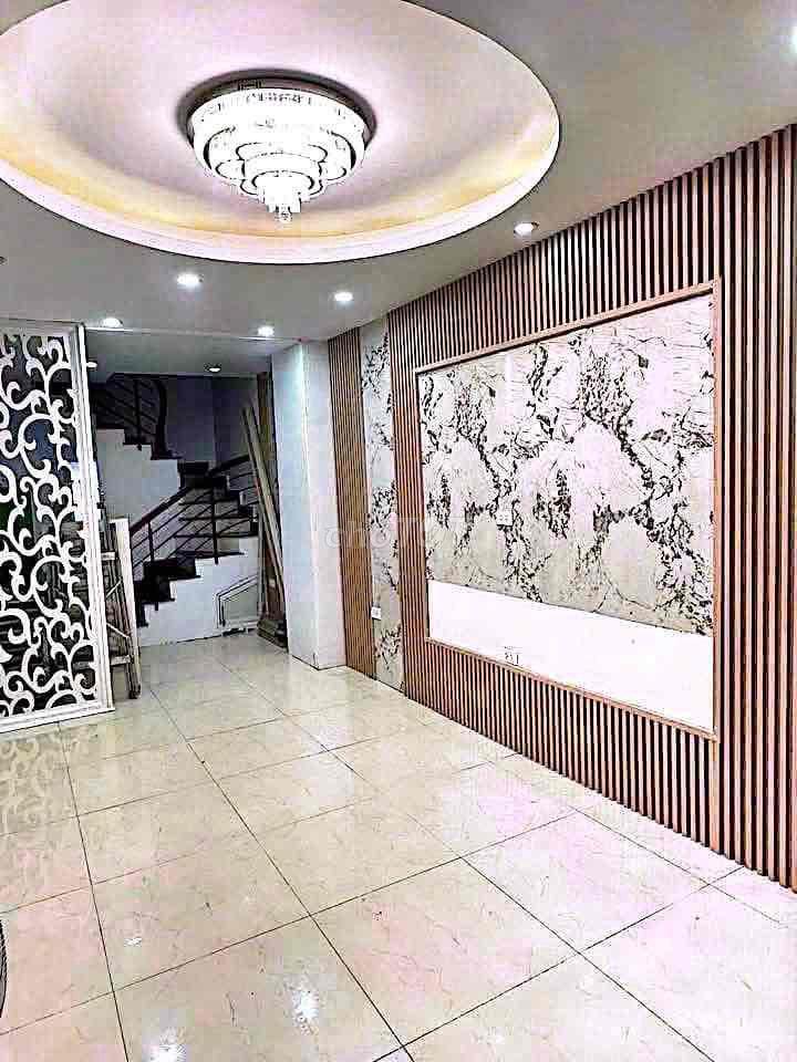 CHÍNH CHỦ CHO THUÊ NHÀ NGUYÊN CĂN 28M2, 5 TẦNG NGÕ 23 BẠCH ĐẰNG