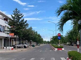 NHÀ PHỐ 3 TẦNG – KDC BÀU XÉO – TRẢNG BOM – ĐƯỜNG 18M – HOÀN CÔNG  Diện