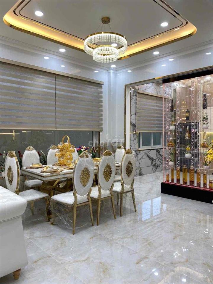 NHÀ MỚI XÂY MẶT TIỀN MẪU THÂN 1 TRUNG TÂM THÀNH PHỐ VĨNH LONG