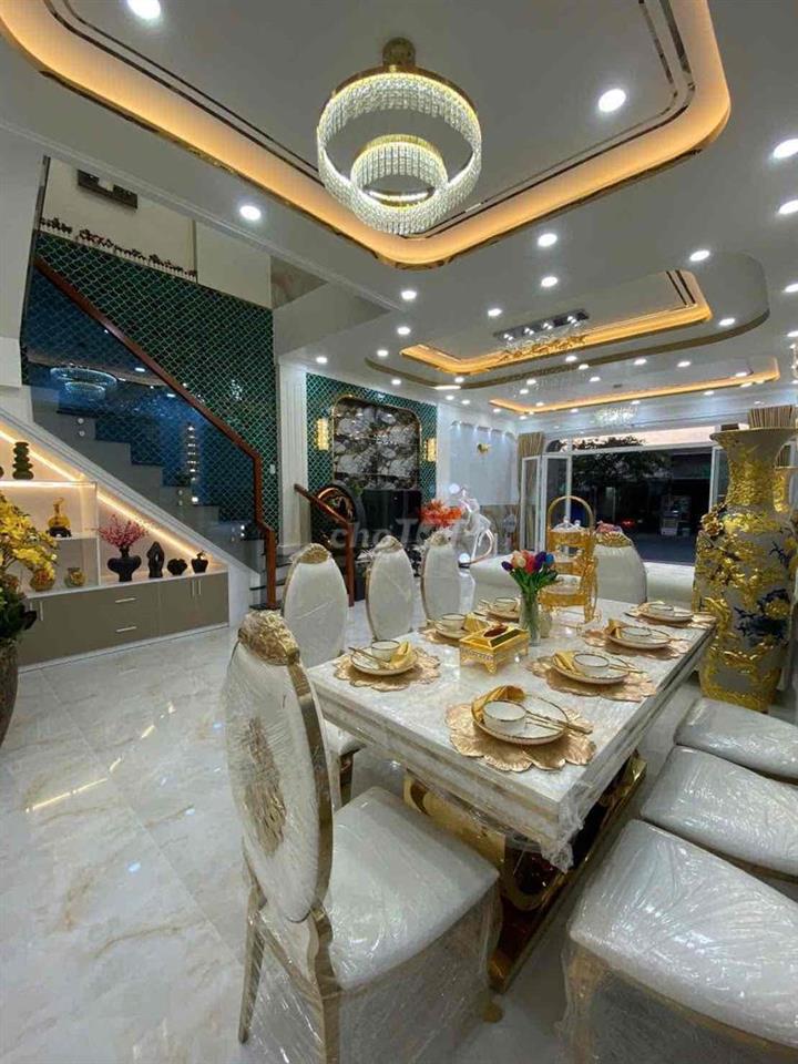 NHÀ MỚI XÂY MẶT TIỀN MẪU THÂN 1 TRUNG TÂM THÀNH PHỐ VĨNH LONG