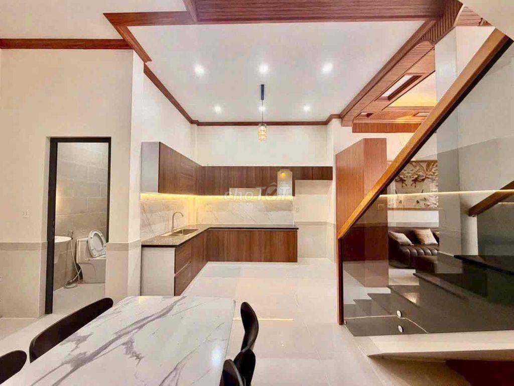 BÁN NHÀ TÂN CỔ ĐIỂN MỚI ĐẸP - Phường Tân Hạnh - Vĩnh Long. GẦN CHỢ