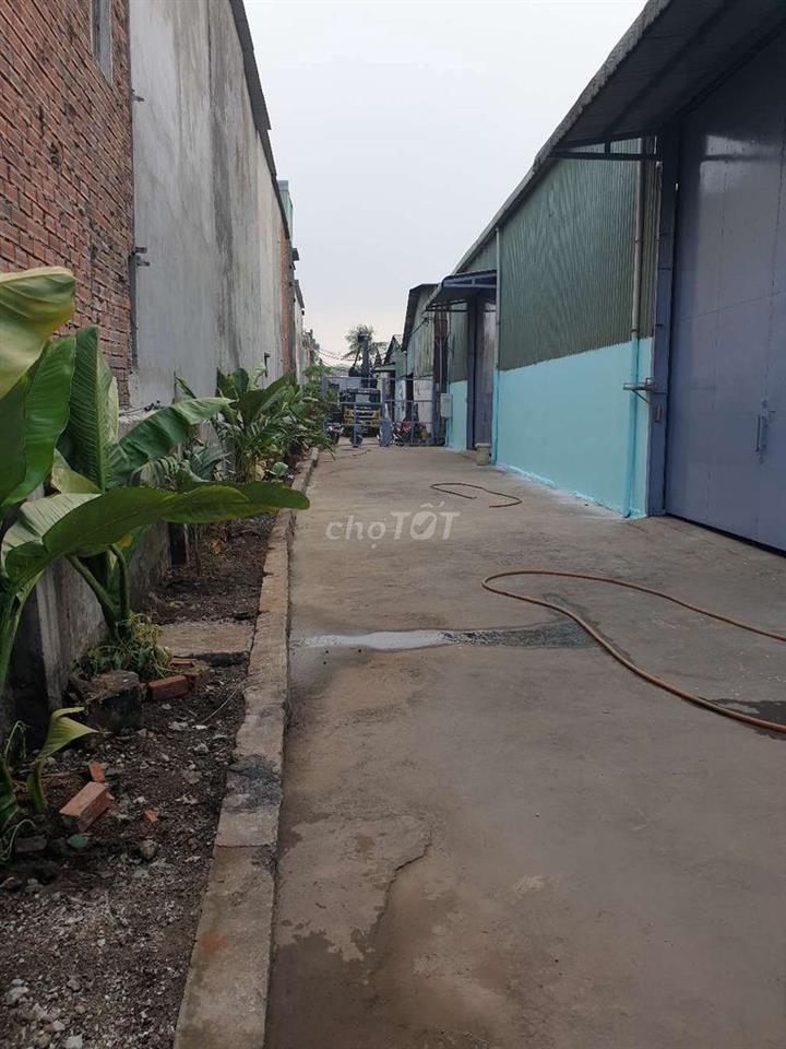 Nhà xưởng  2 mặt tiền thổ cư Vĩnh Lộc B