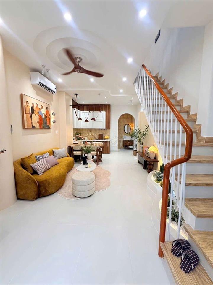 THE WARM HOUSE –3 TẦNG MỚI –GẦN AEON–HẺM XE TẢI 7M– 40M2 –GIÁ 5.99T