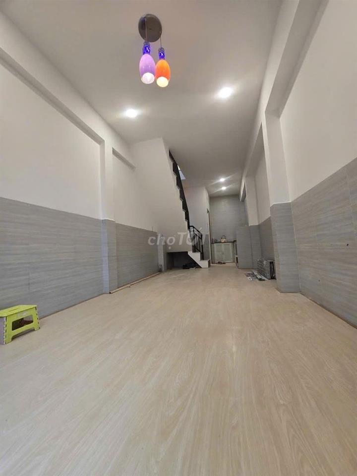 Bán nhà 3 tầng trung tâm quận 1, 3 phòng ngủ nhỉnh 5 tỷ, SHR, HCD