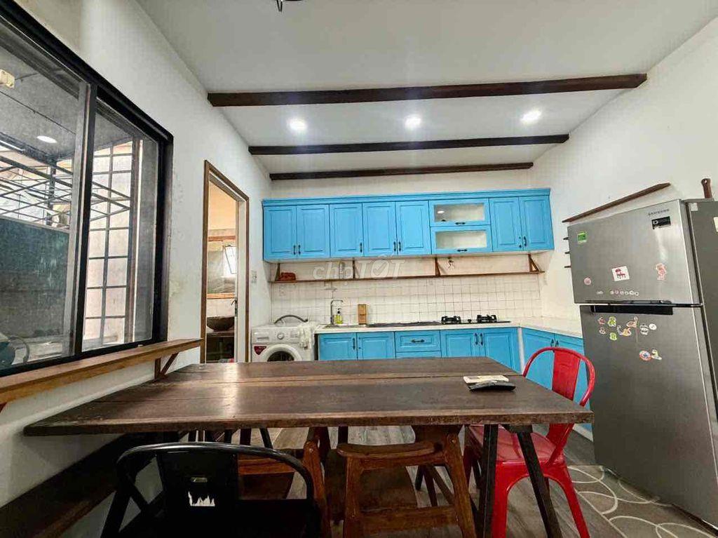 bán chung cư Phan Xích Long có thang máy 49m2 3.35 tỷ full nội thất