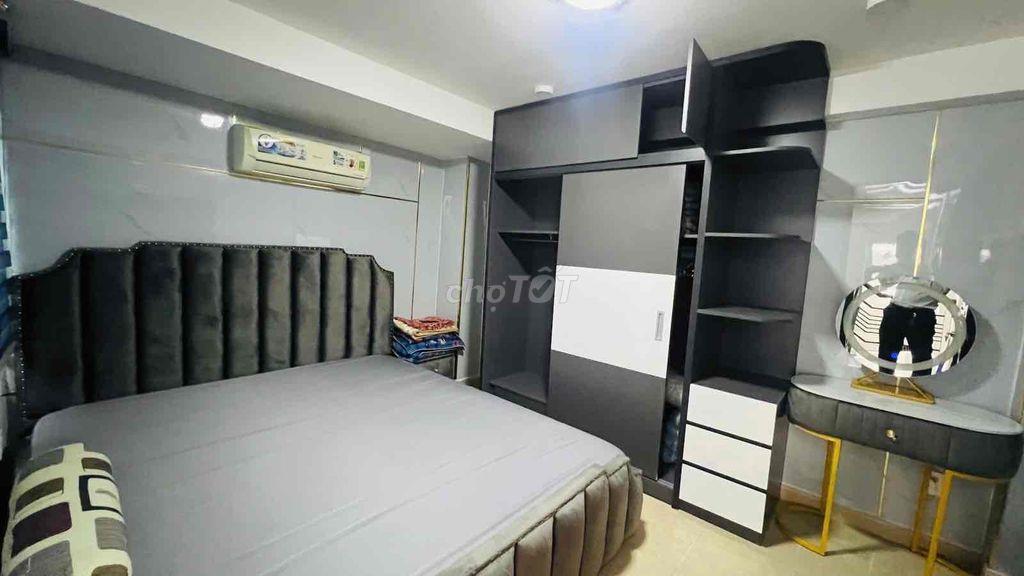 bán nhà Huỳnh Văn Bánh Phú Nhuận 5.7 tỷ 3PN , 3 tầng nhà đẹp ở ngay