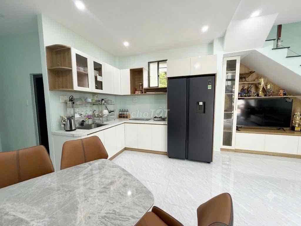 bán nhà mới 3.5 tỷ 42m2 Lê Văn Khương  giáp Gò vấp sổ riêng hoàn công
