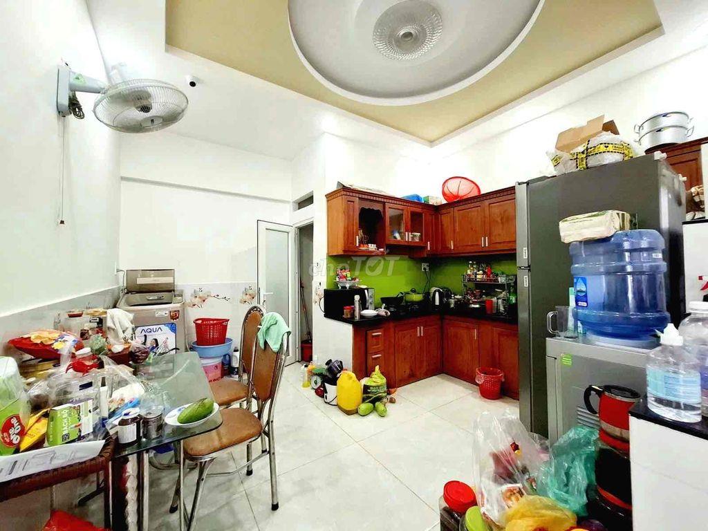 bán nhà gần ngã 6 gò vấp 80m2 nhà 2 tầng chot nhỉnh 5 tỷ, sổ hồng riên
