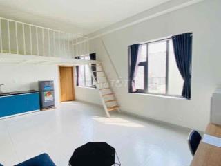 cho thuê căn duplex cửa sổ lớn, ngay emart Phan Văn Trị