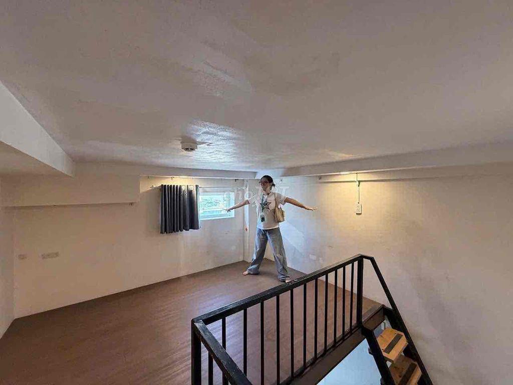 cho thuê căn duplex cửa sổ trời, ngã 6 Gò Vấp