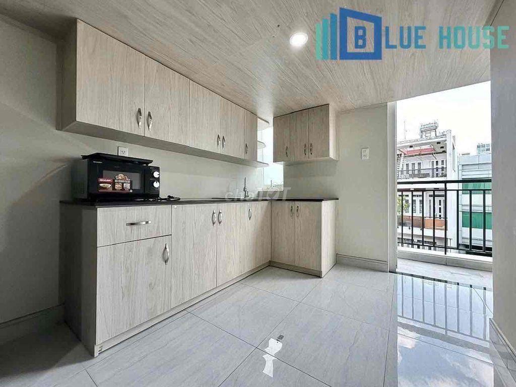 căn duplex ban công mới khai trương, ngay Emart Phan Vă Trị