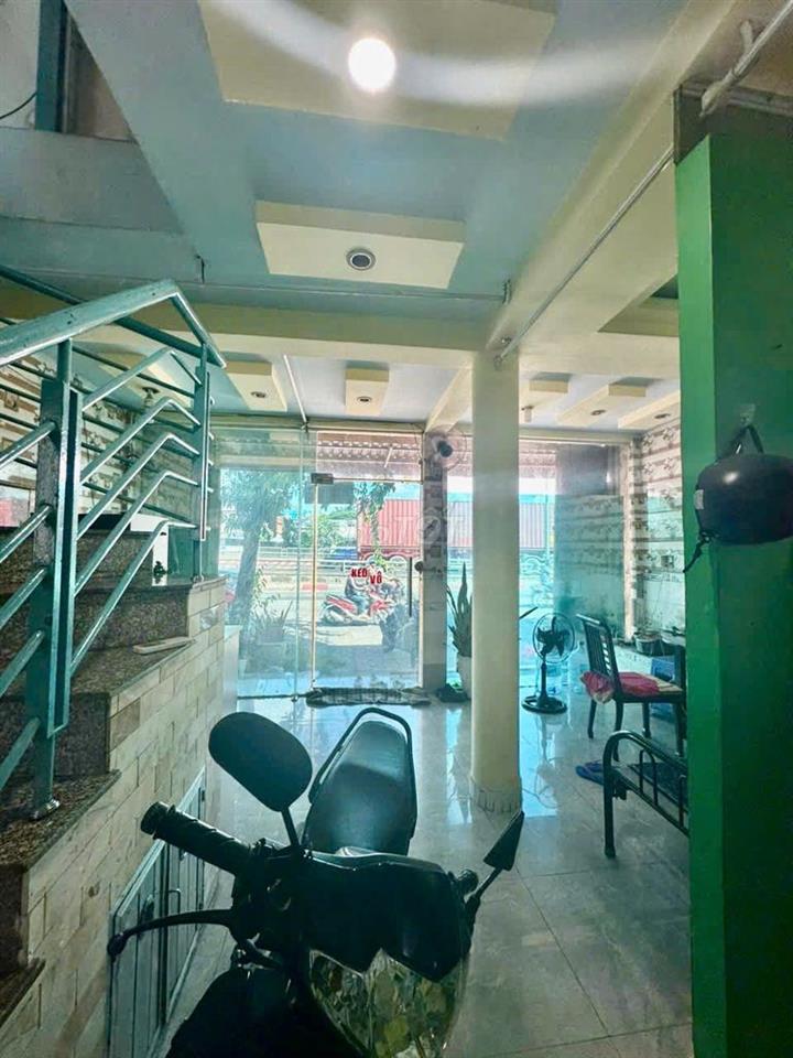 CHO THUÊ NHÀ MẶT TIỀN QUẬN 12**