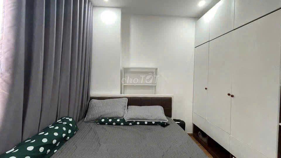 CC Ruby , Nguyễn Sỹ Sách , TB : 88m2 , 2PN , Full NT . Giá 9TR