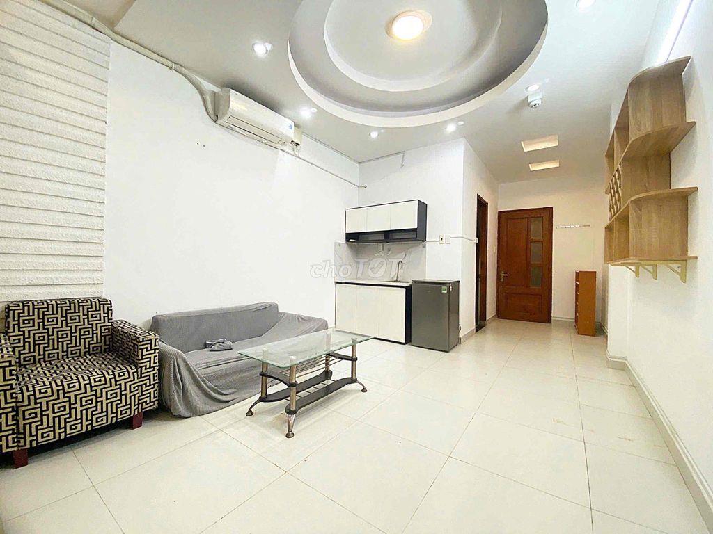 Studio bancol full nt máy giặt riêng ngay công viên Hoàng Văn Thụ