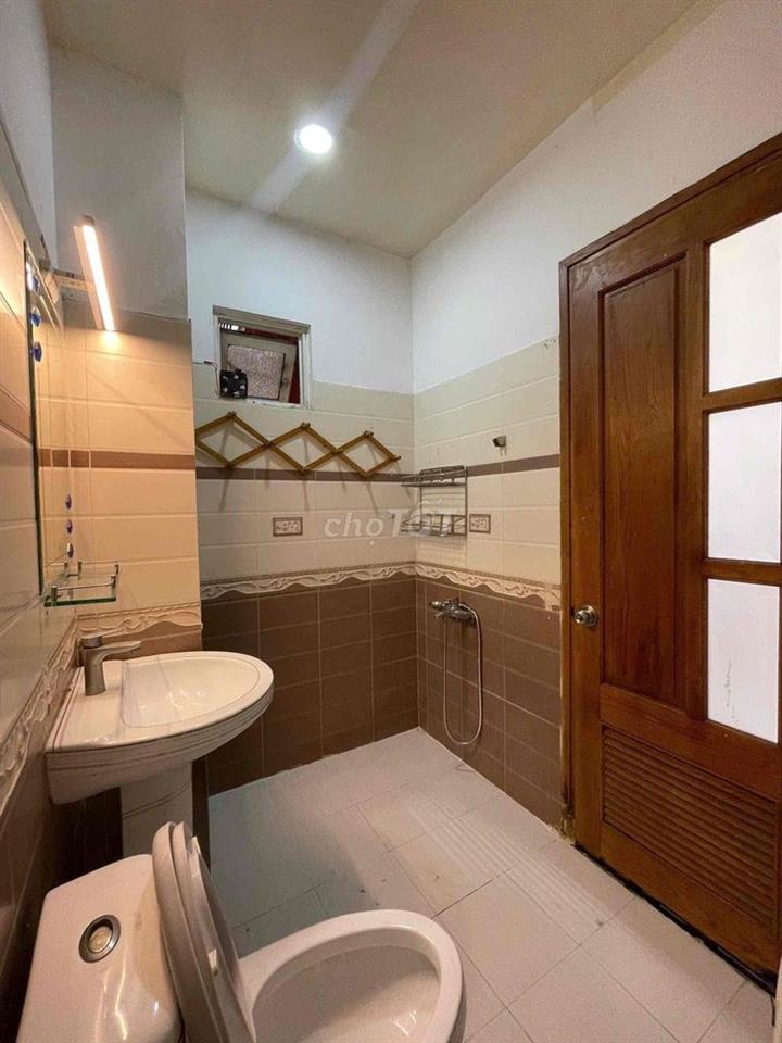 Studio bancol full nt máy giặt riêng ngay công viên Hoàng Văn Thụ