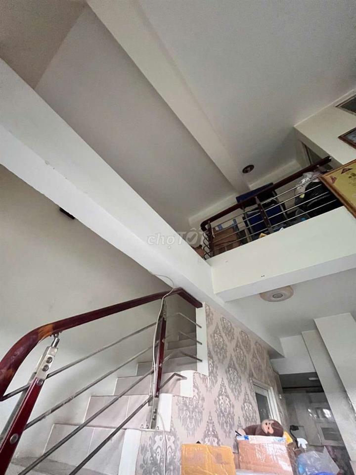 Nhà cần bán