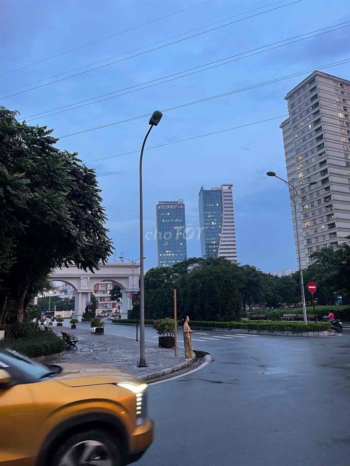 chính chủ có phòng cách Phenikaa 500m- Kiểm soát 1km... KHÔNG NGẬP 100