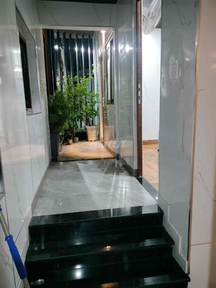 cho thuê nhà điện biên phủ chỉ 7tr5 có bồn tắm