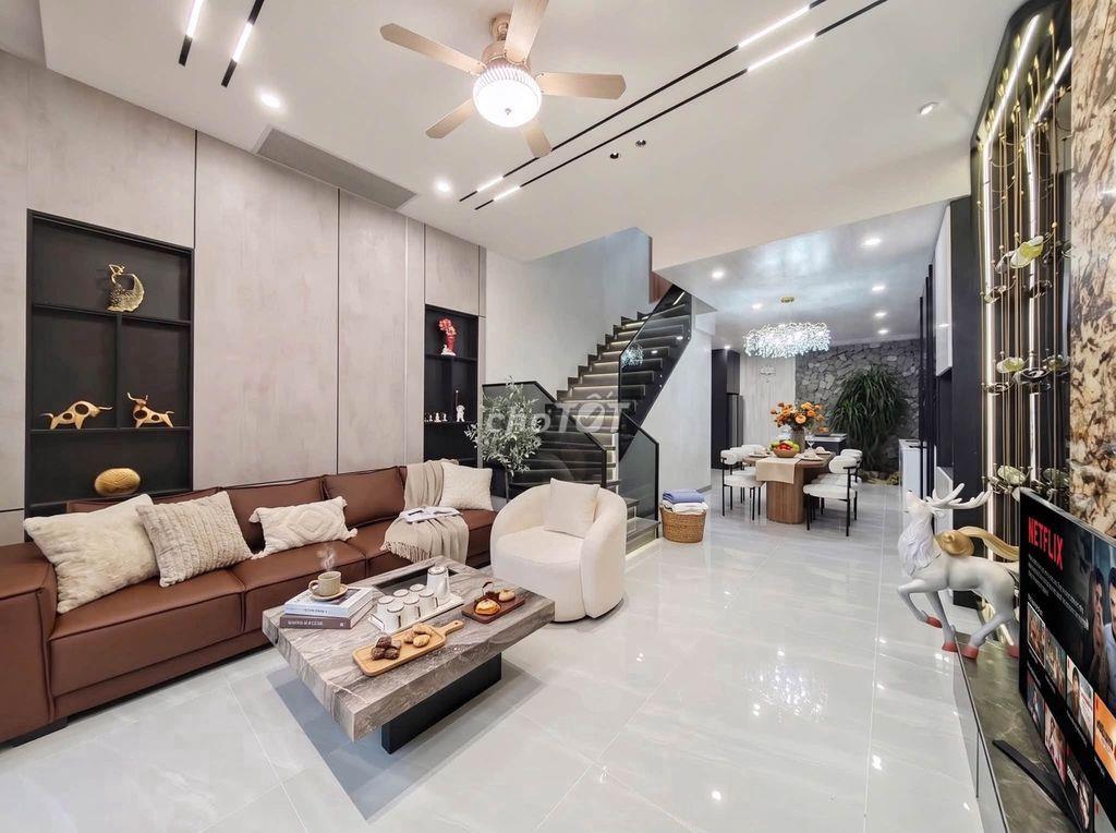 cho thuê nhà 3 tầng 3pn đường nguyễn chánh đà nẵng
