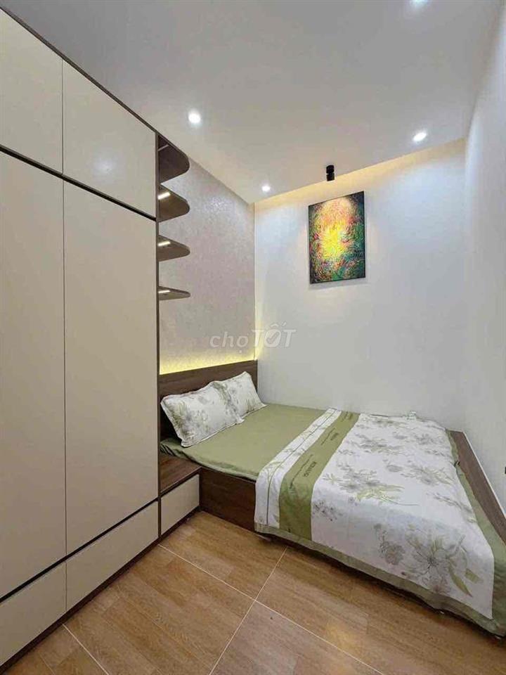 cho thuê nhà đẹp giá chỉ 12 củ đường hà huy tập