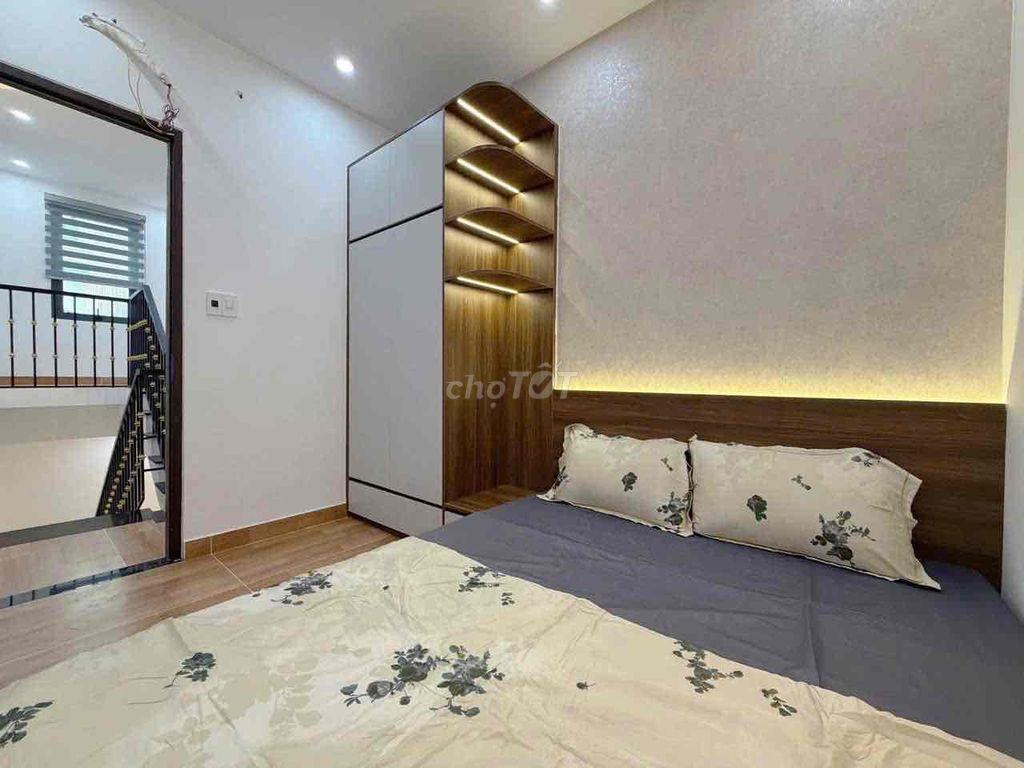 cho thuê nhà đẹp giá chỉ 12 củ đường hà huy tập