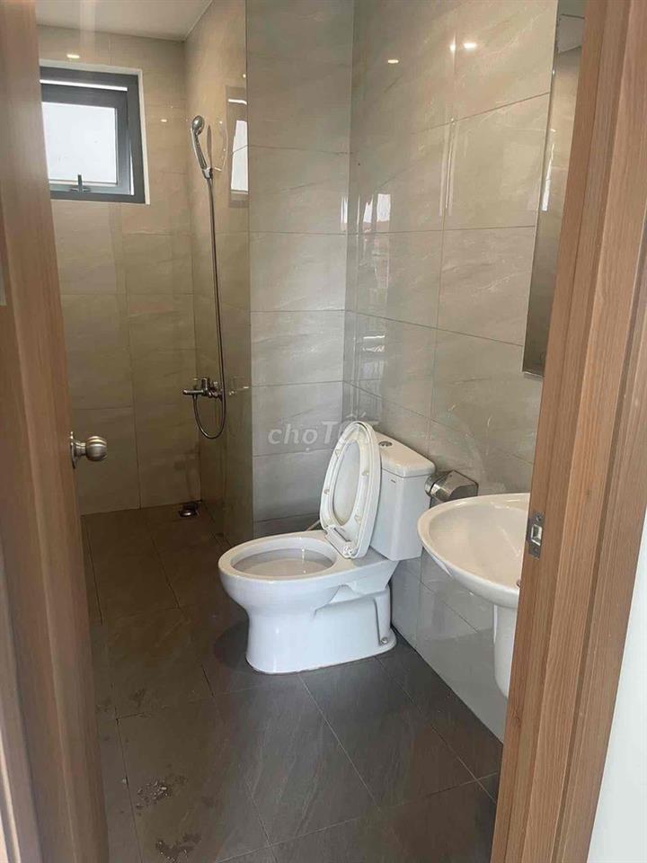 2PN 2WC