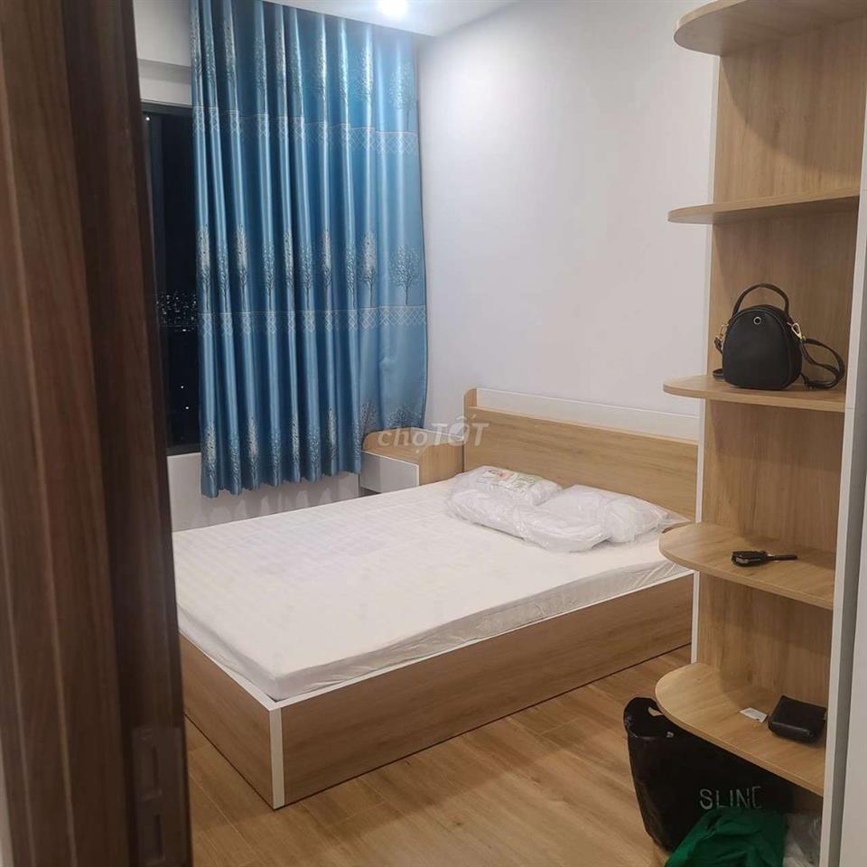 Cho thuê căn hộ Rivana tầng 18 full nt, xách va li vào ở