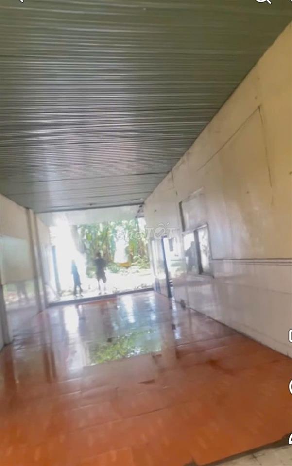 Cho thuê MB MT Lê Hồng Phong, 500m2, giá 10tr