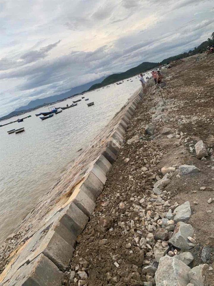BÁN ĐẤT MẶT ĐƯỜNG VEN BIỂN RỘNG 30M