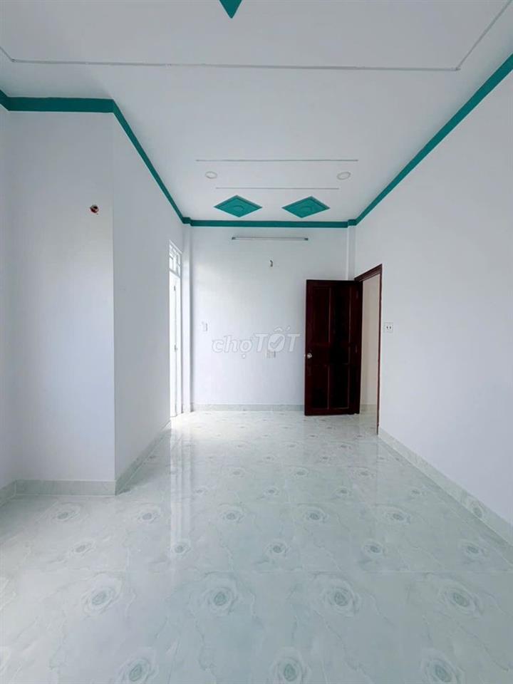BỂ NỢ BÁN GẤP NHÀ LÂU 5X12 CHỈ 490 TRIỆU TẠI LONG AN