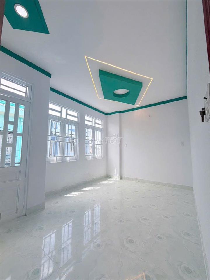 BỂ NỢ BÁN GẤP NHÀ LÂU 5X12 CHỈ 490 TRIỆU TẠI LONG AN