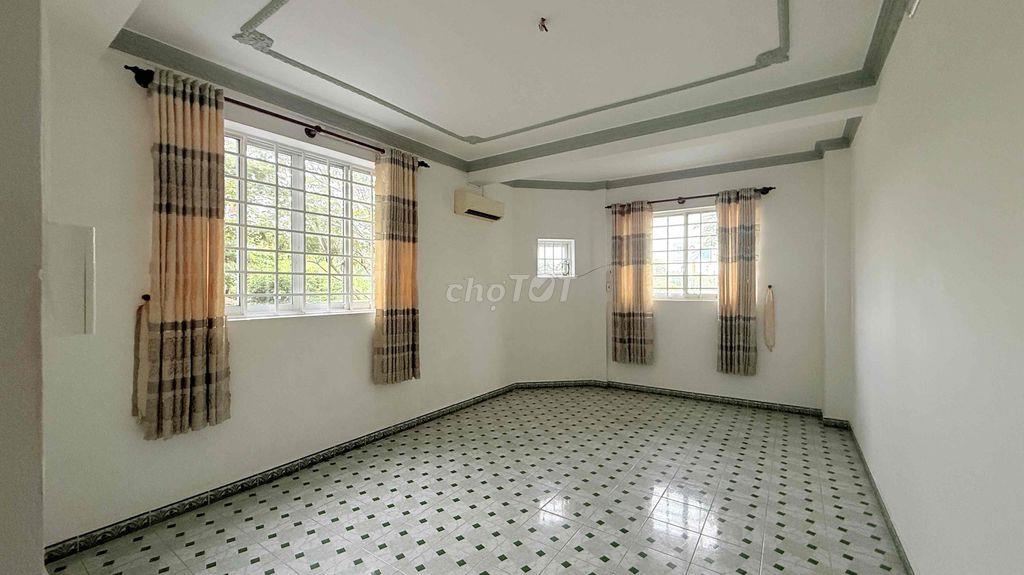 cho thuê phòng trọ ngay chợ bà ria