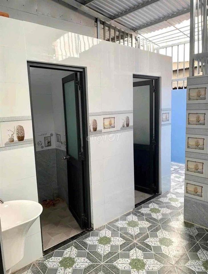 NHÀ CHÍNH CHỦ BÁN Đường 1 xẹc Nguyễn Thị Lắng, Củ Chi giá 900 triệu
