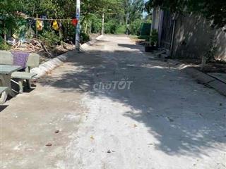 Cần bán gấp dãy trọ Củ Chi 1 trệt 1 lầu 9P thu nhập 15TR/tháng 1ty050